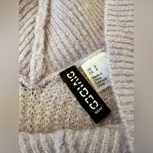 DIVIDED H&M SHIRT - Picture 2 of 4